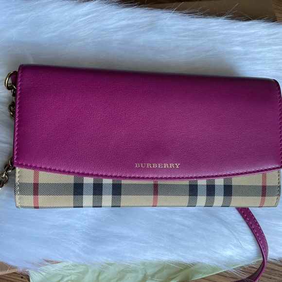 Burberry Henley House Check on Chain - Picture 10 of 15